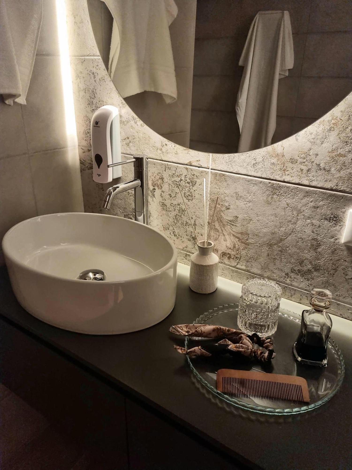 Downtown Maqueda Appartement Palermo Buitenkant foto
